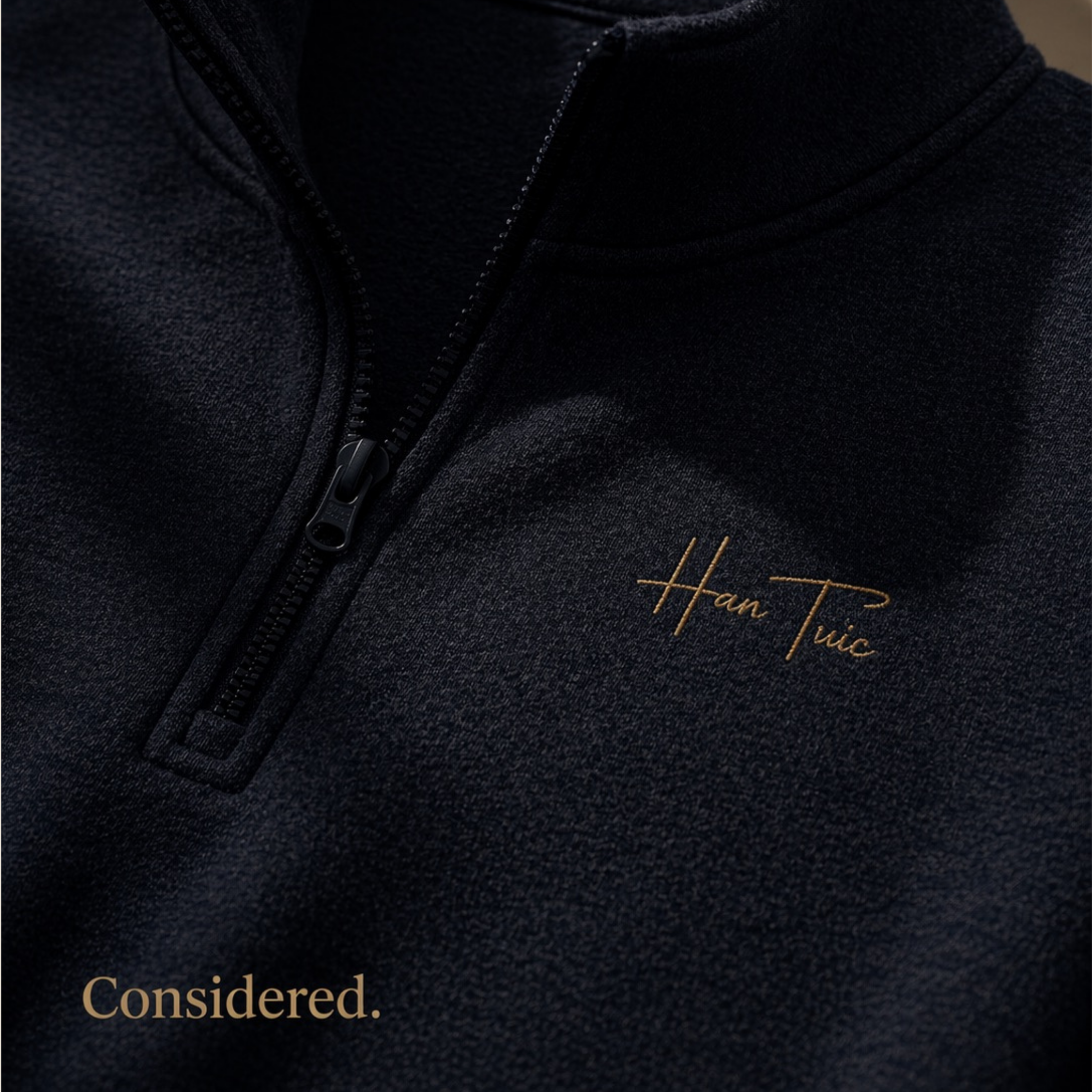 Travel Pullover